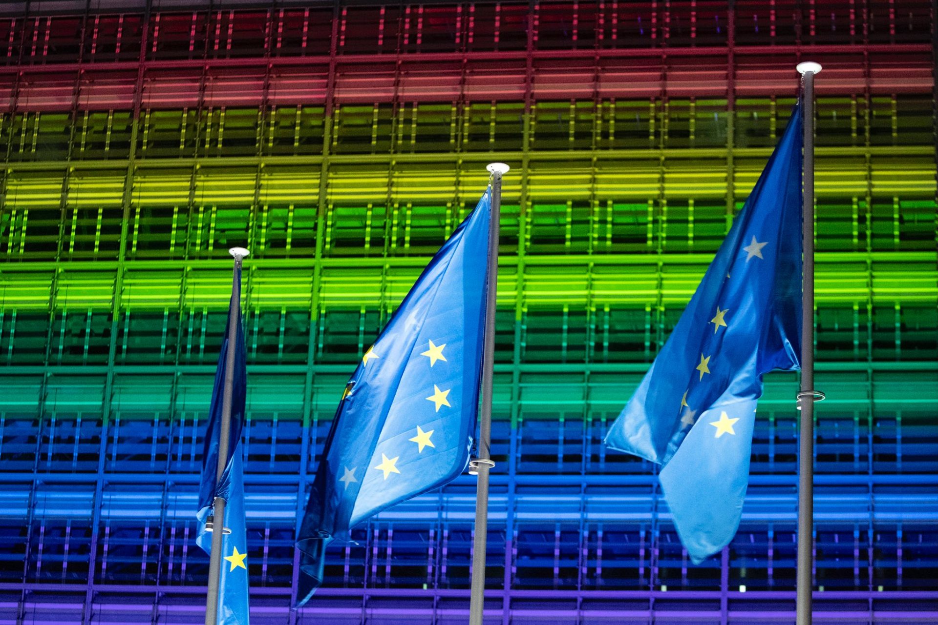 Ursula von der Leyen: «l’Europa è una zona di libertà LGBT», eppure…
