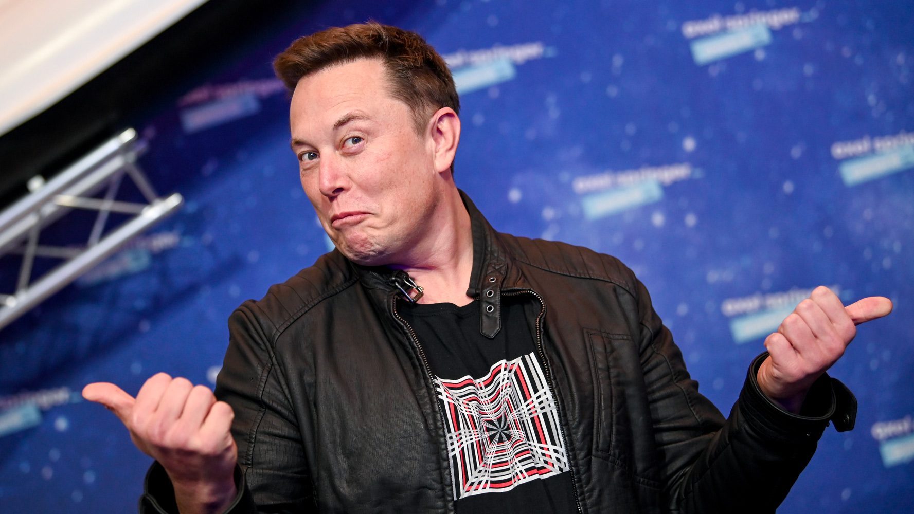 Elon Musk mantiene la promessa e cede il 10% delle azioni Tesla