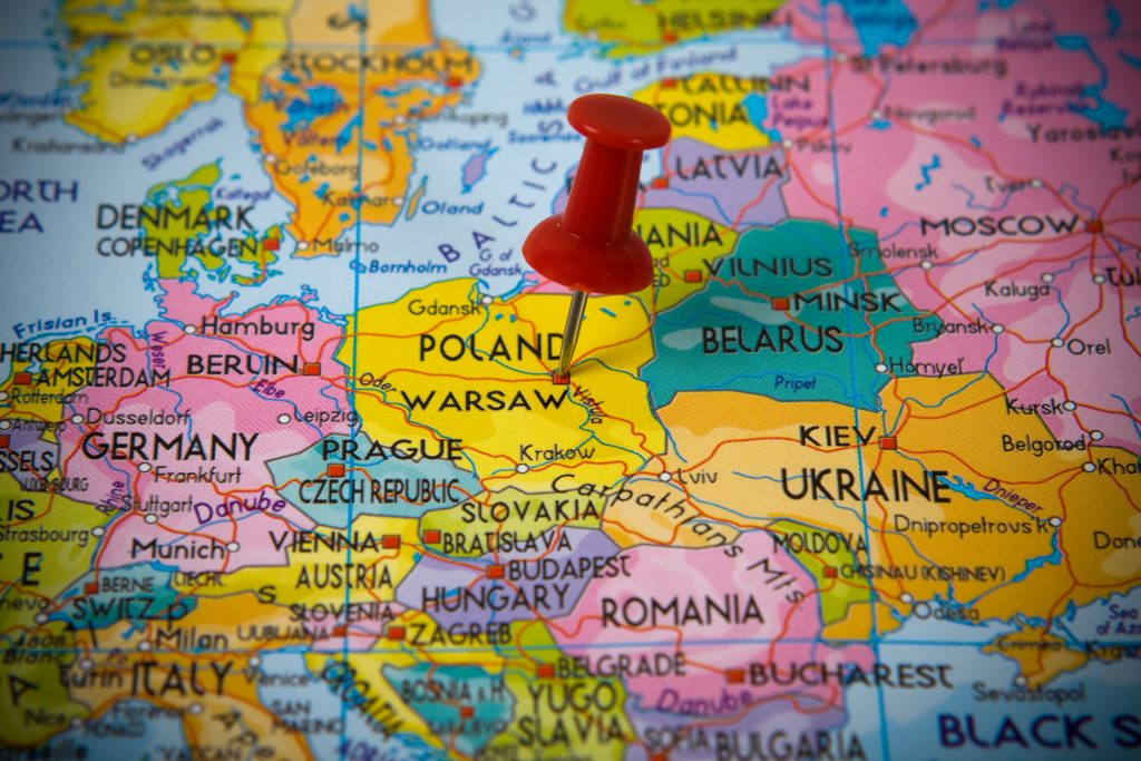 polonia-exportiamo-1024x683 Polonia, il Parlamento approva il divieto di vendita di alcolici di notte: stop anche alla pubblicità
