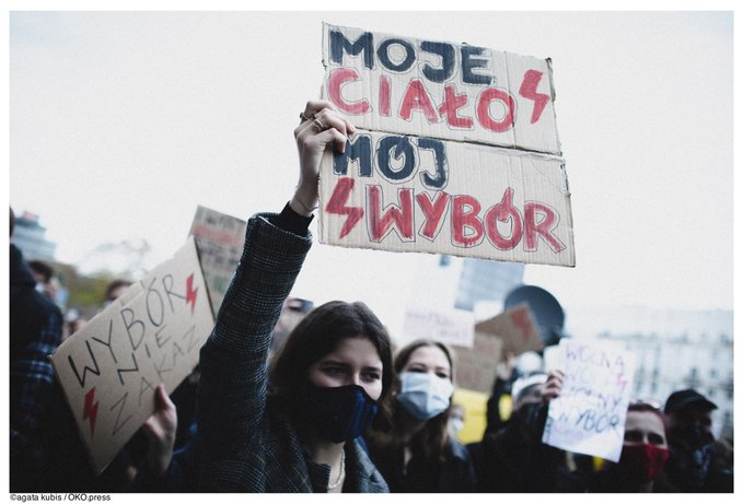 Polonia: l’aborto è negato anche alle donne ucraine stuprate dai russi