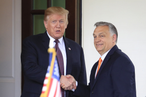 Orbán-razze-miste
