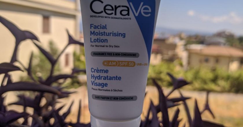 CeraVe: recensione Crema Viso Idratante SPF 50, Crema contorno occhi e Detergente schiumoso