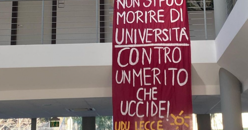 La denuncia di Udu Lecce: insulti e vessazioni agli studenti di letteratura latina