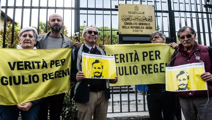 Giulio Regeni, sit-in: “Il governo pretenda che gli imputati siano processati in Italia”