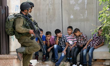 I bambini palestinesi detenuti nelle prigioni israeliane