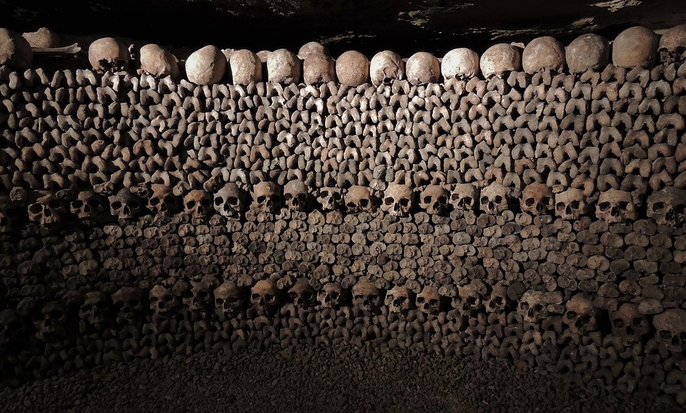 catacombe-di-parigi-horror