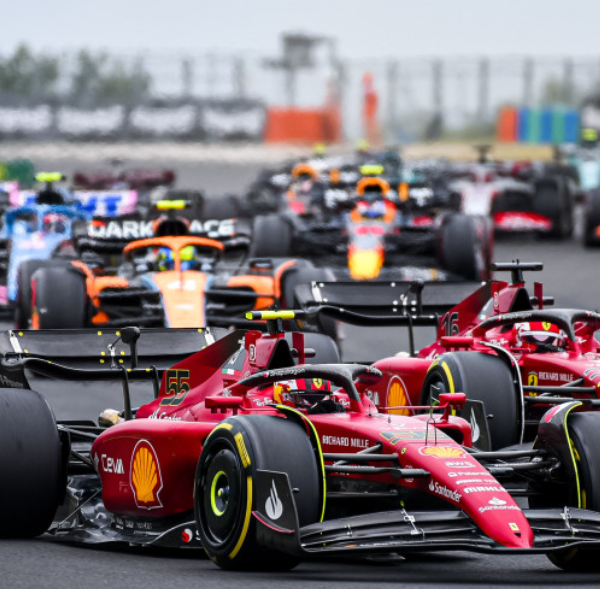 Perché la Formula 1 correrà di sabato?