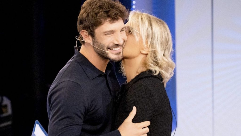 Schermata-2025-01-18-alle-18.32.21-1200x675-1-1024x576 Sanremo 2027: spuntano i nomi di due co-conduttrici