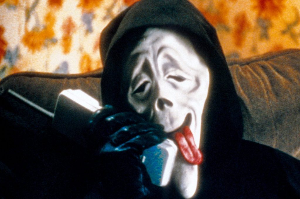 HMmx0nZXIAAIJAk-1024x682 Scary Movie compie 26 anni: i momenti più iconici della parodia che ha rivoluzionato il cinema demenziale